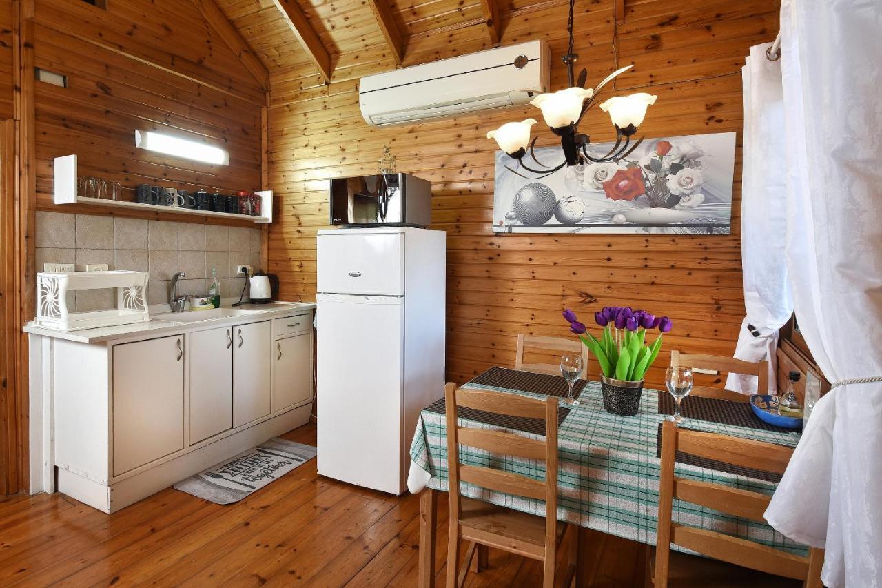 Tal Nof Cabins Villa Manot Exterior foto